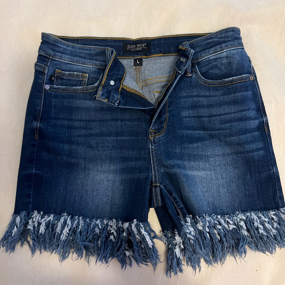 Frayed Hem Denim Shorts